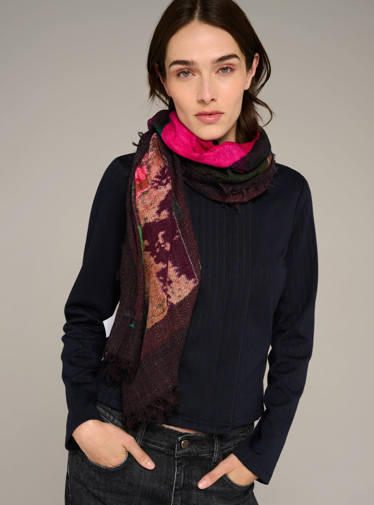 Cotélac Large printed wool scarf