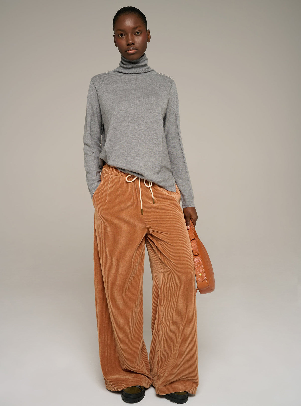 Cotélac acoté Fine-knit wool turtleneck sweater