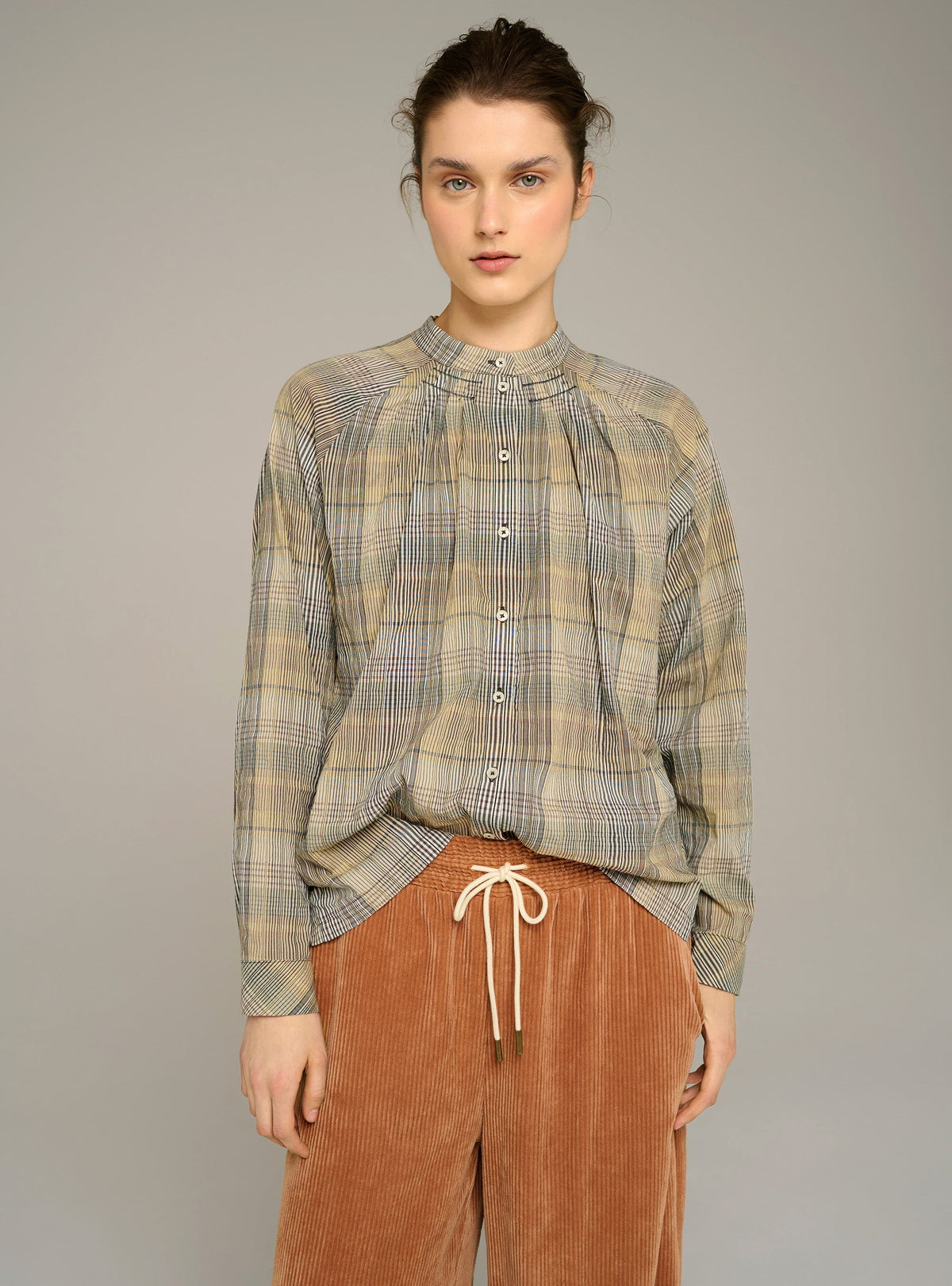 Cotélac Long-sleeve plaid officer-collar shirt