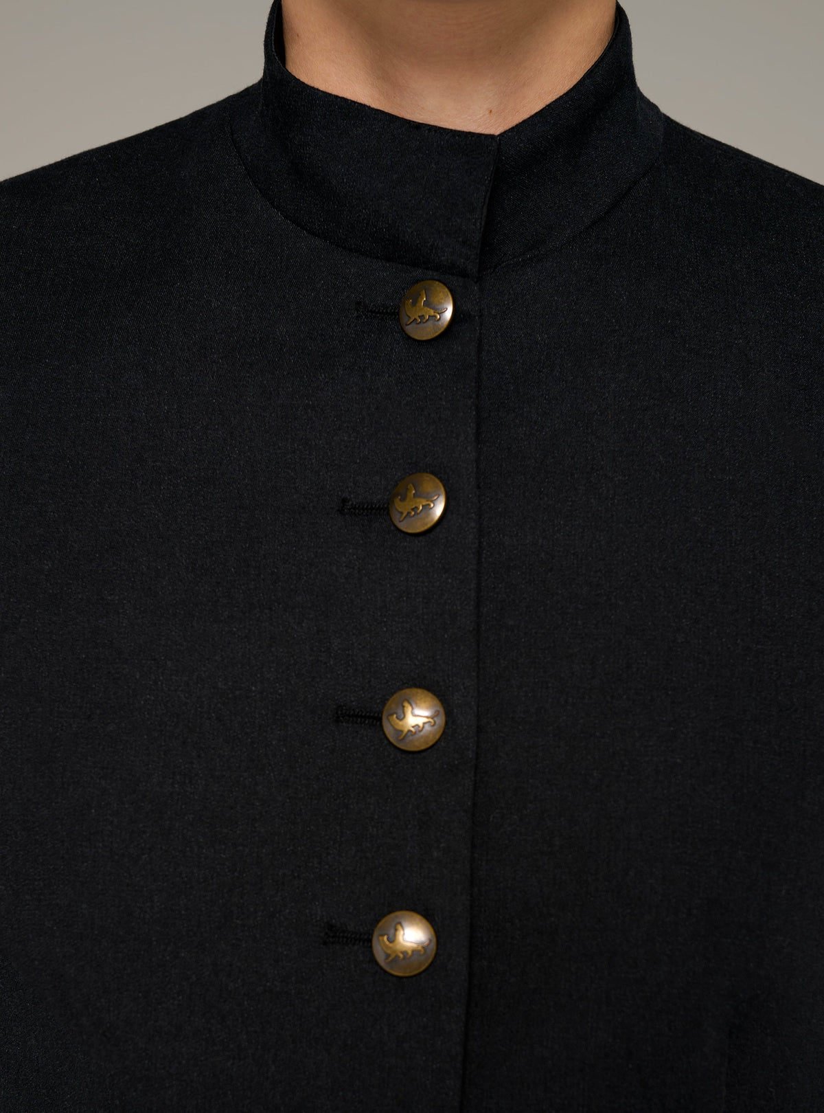 Cotélac Short long-sleeve officer-collar jacket