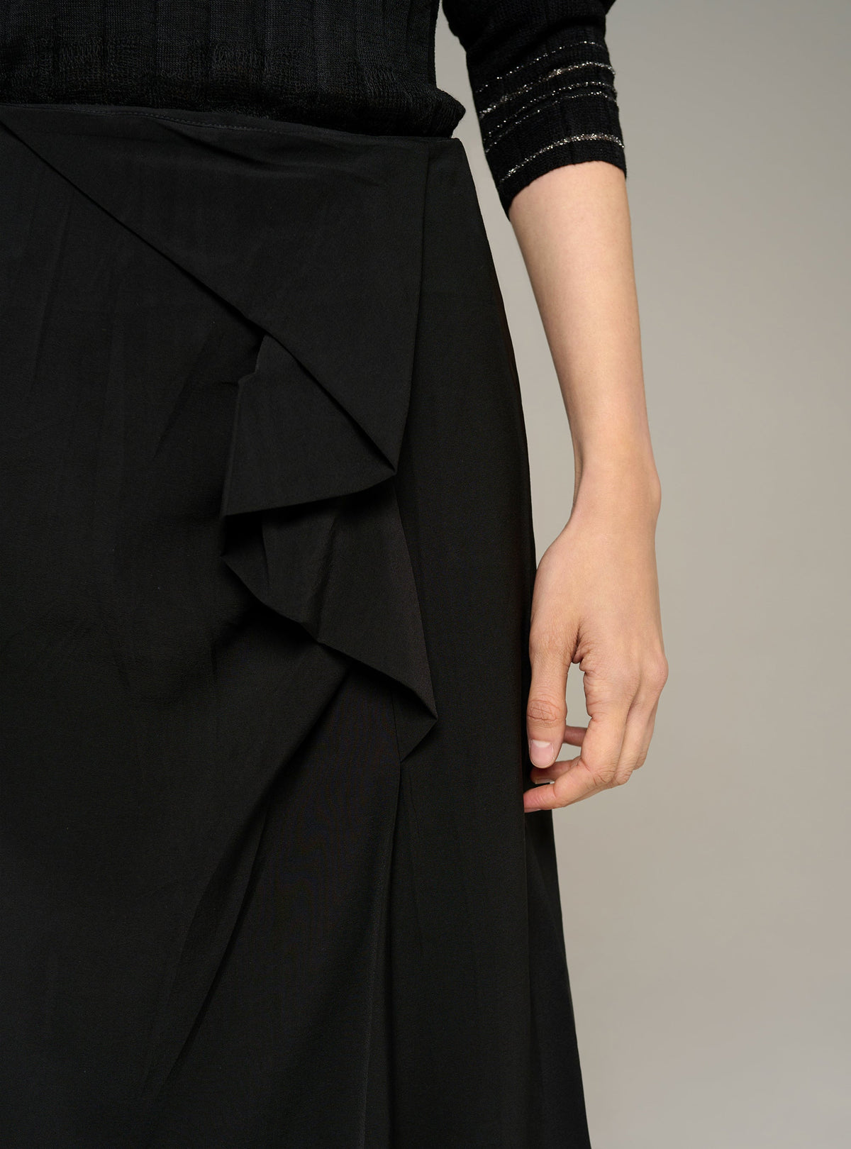 Cotélac Ruffled straight midi skirt